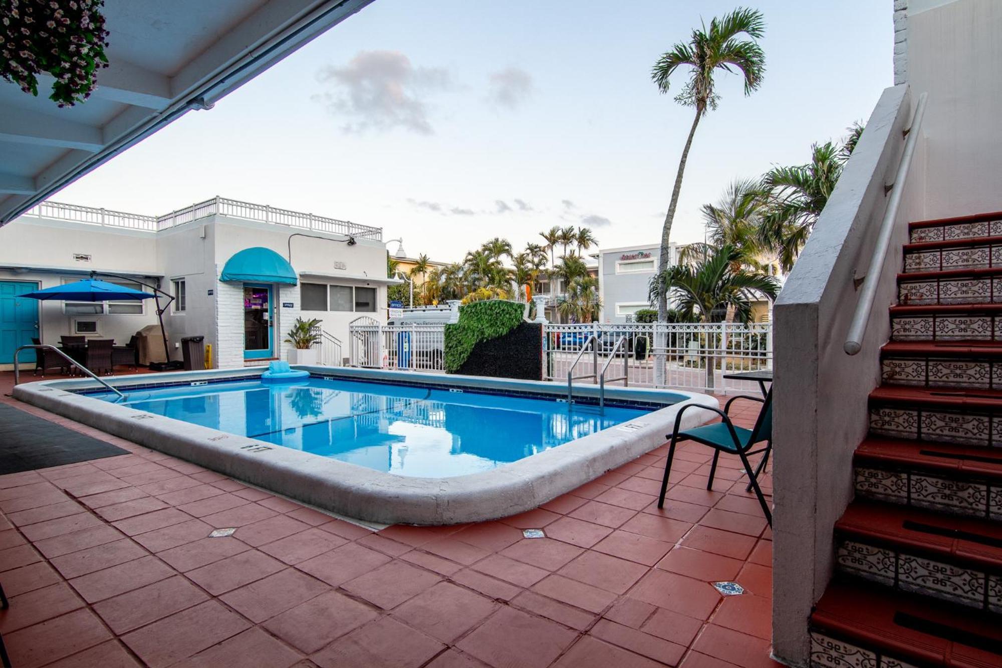 Pousada Suites Hollywood Buitenkant foto