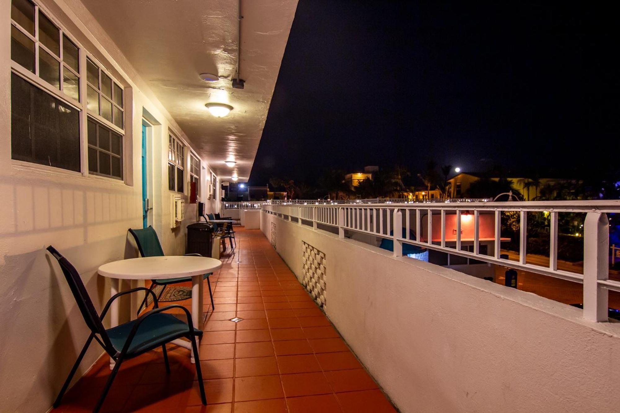 Pousada Suites Hollywood Buitenkant foto