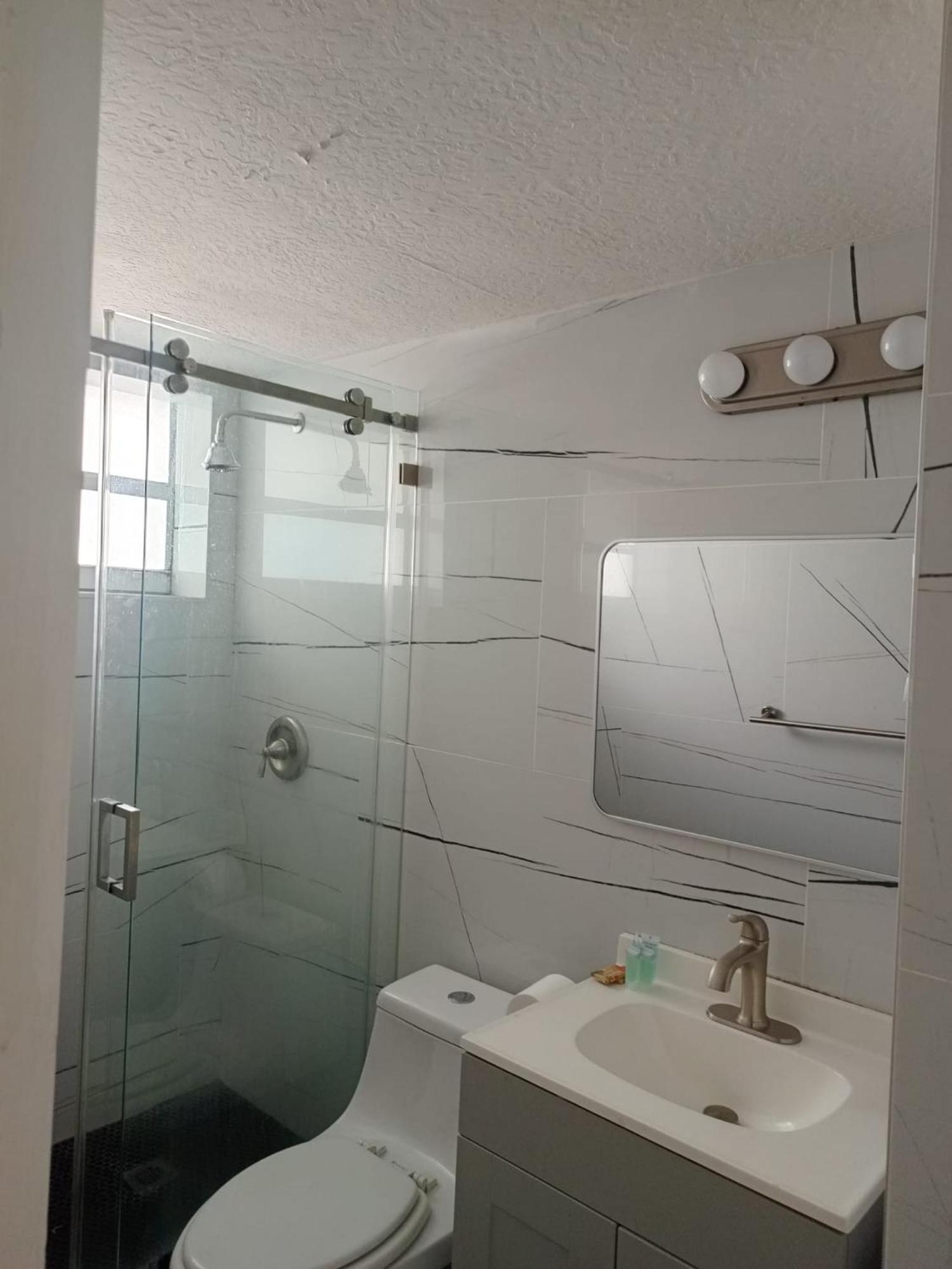 Pousada Suites Hollywood Buitenkant foto